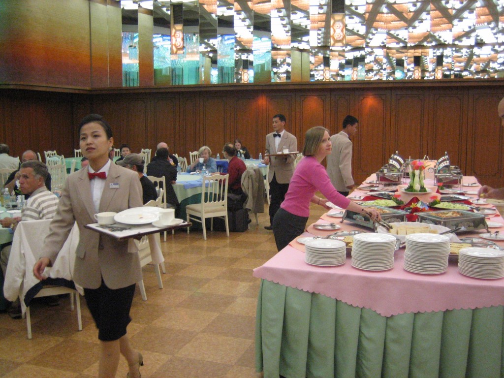 dprk-1648-B-hotel breakfast